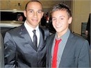 Tom Daley tao dang ben dan 'sao bu' hinh anh