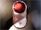 Ngam 'de nha giau' Motorola Aura tai CES 2009 hinh anh
