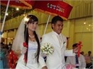 Ron ra dam cuoi Thanh Binh - Thao Trang hinh anh
