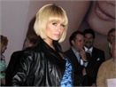 Paris Hilton khoe toc ma-no-canh hinh anh