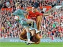 Biem hoa ve Nemanja Vidic hinh anh