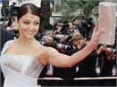 Muon ve tui cua 'sao' tai LHP Cannes hinh anh