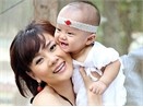 Duong Yen Ngoc dao pho cung con gai hinh anh