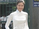Hoa hau Thuy Dung dat 33 diem tot nghiep hinh anh