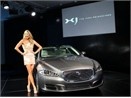 Jaguar XJ trinh lang cung sieu mau Elle Macpherson hinh anh