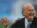 Chu tich FIFA 'vo ech' hinh anh