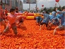 Nem ca chua de quang ba san pham o Trung Quoc hinh anh