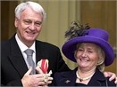 Huyen thoai Bobby Robson qua doi hinh anh