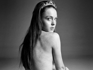 LiLo tinh nghich pho lung tran hinh anh