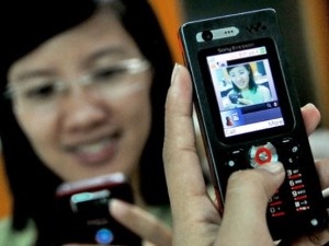 4 mang di dong cung cap 3G hinh anh