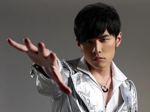 Chau Kiet Luan 'qua mat' Chau Tinh Tri hinh anh