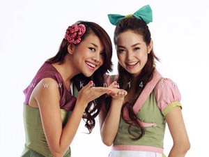 Ngam 'nhung nu hon ruc ro' cua Minh Hang - Thanh Hang hinh anh