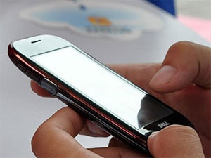 Dien thoai dau tien cua Dell hinh anh