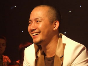 Rapper Dinh Tien Dat hat cung thi sinh BRRRR - Kool Summer hinh anh