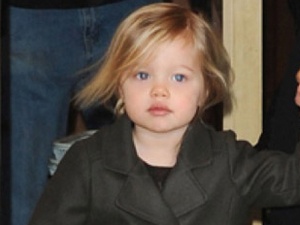 Jolie Pitt muon Shiloh lam dien vien hinh anh