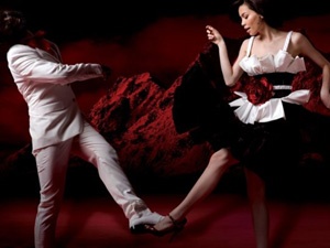 Ho Ngoc Ha chinh phuc dan ong bang doi mat biet noi hinh anh