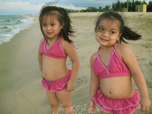 My Le khoe hai thien than Misa va Misu hinh anh