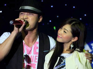 Luong Bich Huu mung sinh nhat cung Ung Hoang Phuc hinh anh