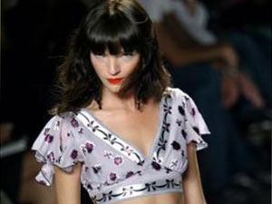 Vay ngan len ngoi hinh anh