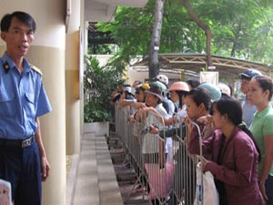 Nhiem cum ngay sau ngay khai giang hinh anh