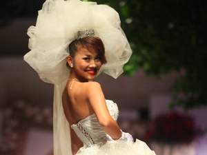 Dep nhu co dau Thanh Hang hinh anh