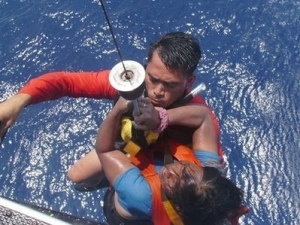 Song sot than ky giua vung bien day ca map hinh anh