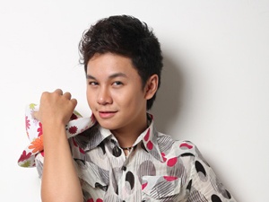 Thanh Phong - Hotboy me nhac rock hinh anh