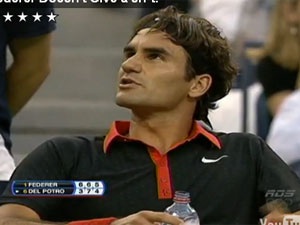 Federer chui bay voi trong tai? hinh anh