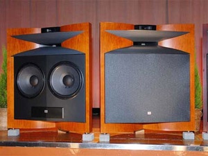 He thong am thanh tham chieu tai Hi-end Show 2009 hinh anh