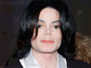 Michael Jackson lap danh sach ke thu hinh anh