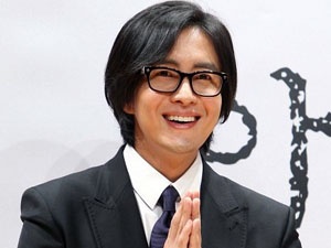 Bae Young Joon xuong toc hinh anh