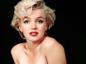 Marilyn Monroe - thien than bi day ai giua tran gian hinh anh