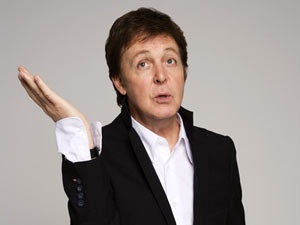 Tim thay bai van luc 10 tuoi cua Paul McCartney hinh anh