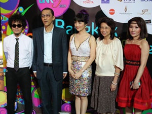 Giang My chay bo di du LHP Hoat hinh hinh anh