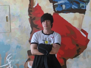 Khanh Phuong tu tin gioi thieu hit moi hinh anh