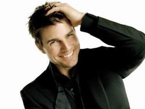 Tom Cruise bat ngo ghe tham Harvard hinh anh