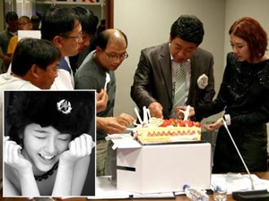 Yoon Eun Hye mung sinh nhat tren phim truong hinh anh