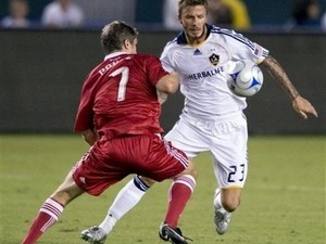 LA Galaxy ra 'toi hau thu' cho Beckham hinh anh