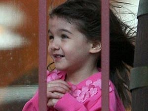 Cuoc song con gai Tom Cruise thuc su the nao? hinh anh