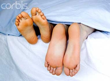 7 dieu ban gai nen biet ve lan dau 'yeu' hinh anh