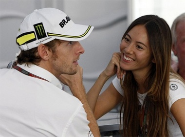 'Sao' F1 kieng sex truoc vong dua quyet dinh hinh anh