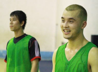 Ung Hoang Phuc 'xuong toc' hinh anh