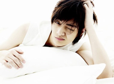 Kim Joon 'Vuon sao bang' sang Viet Nam hinh anh