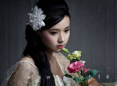 Ngam 'cong chua co tich' Midu yeu kieu hinh anh