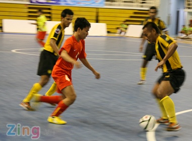 Duoc co vu nhiet tinh, futsal Viet Nam van dai bai hinh anh