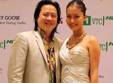 Do Hai Yen hanh phuc ben nguoi dan ong moi hinh anh