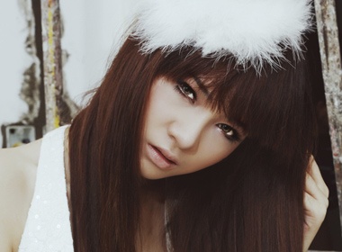 Ngoc Oanh 9X lam cong chua bi an hinh anh