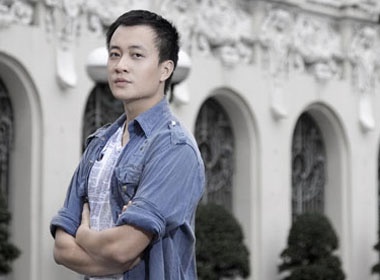 Luong Manh Hai khoe toc moi hinh anh