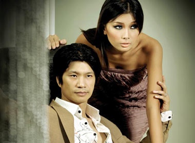 Dustin Nguyen tinh cam voi kieu nu hinh anh