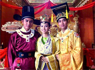 Ngam La Thanh Huyen lam nguyen phi hinh anh